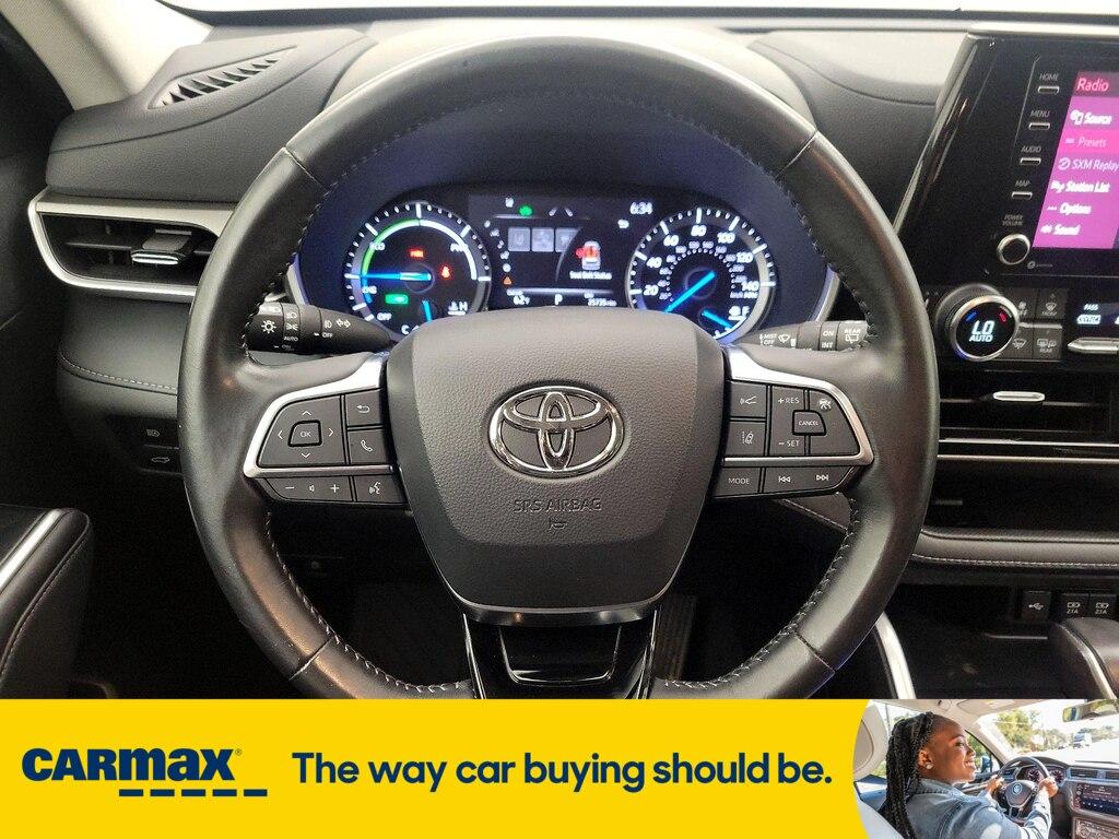 used 2021 Toyota Highlander Hybrid car, priced at $43,998
