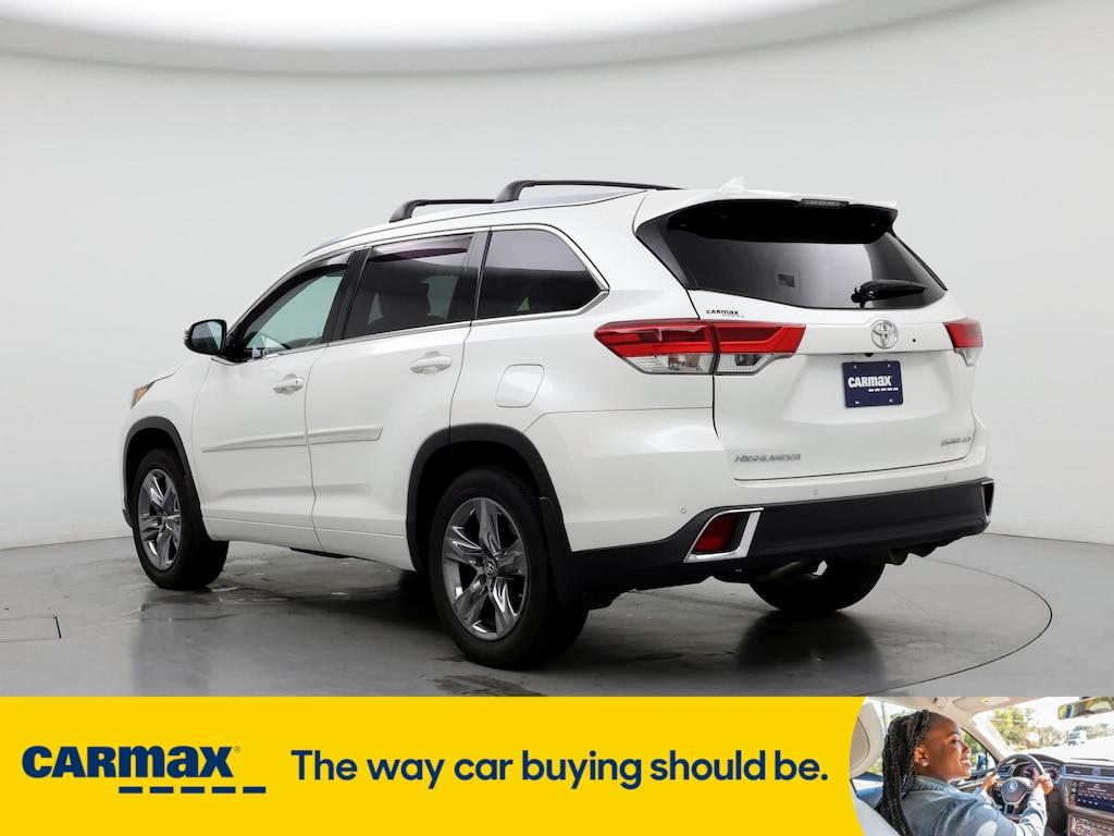 used 2019 Toyota Highlander car, priced at $38,998