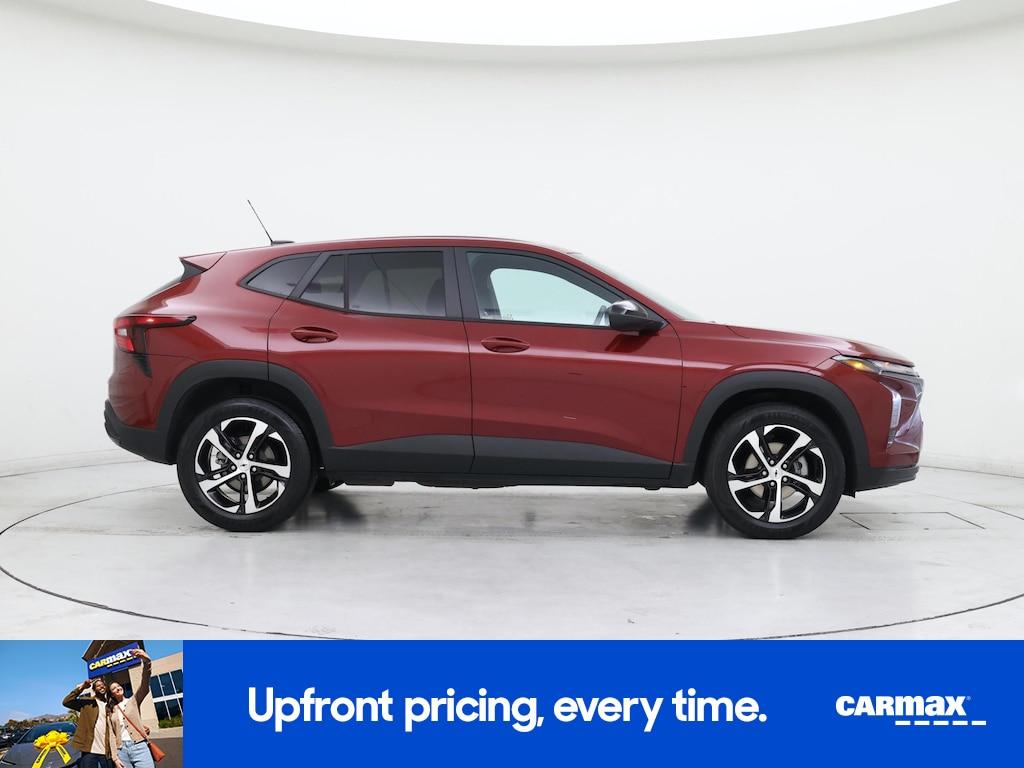 used 2025 Chevrolet Trax car, priced at $22,998