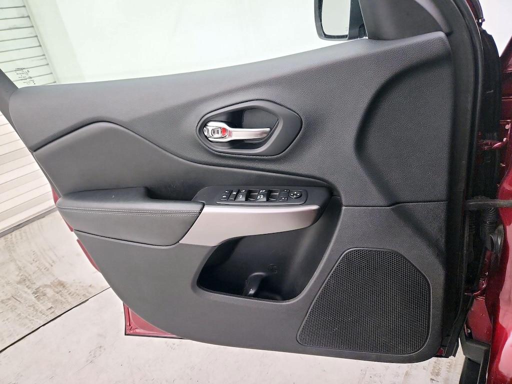 used 2019 Jeep Cherokee car, priced at $15,998