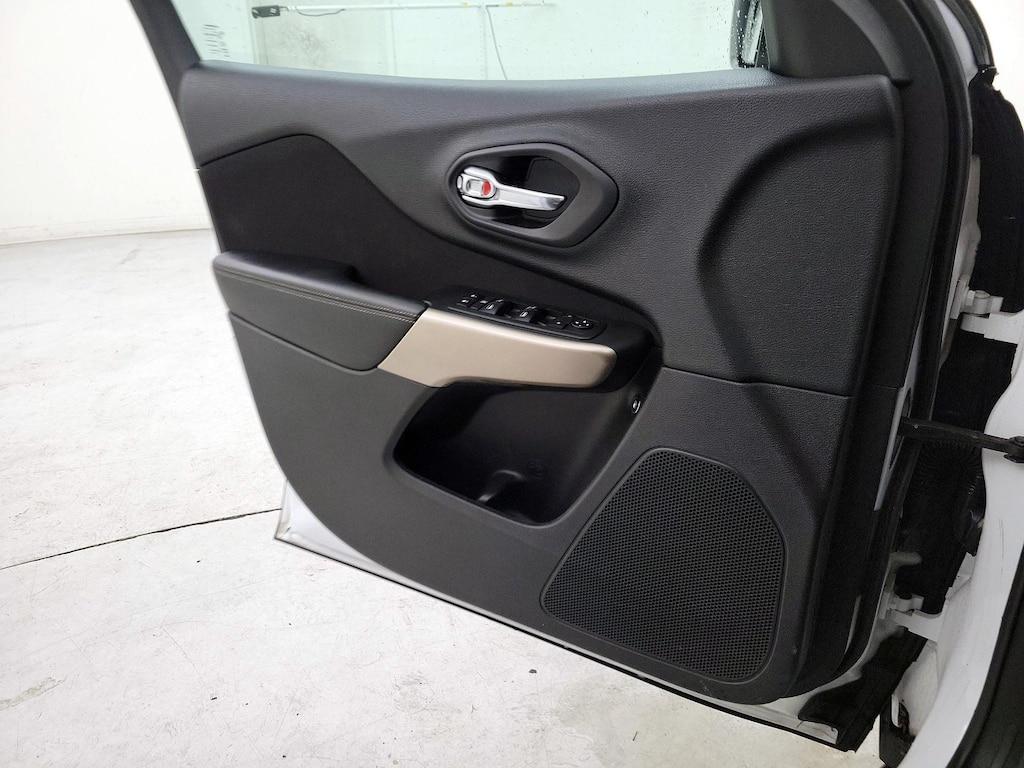used 2018 Jeep Cherokee car, priced at $14,998