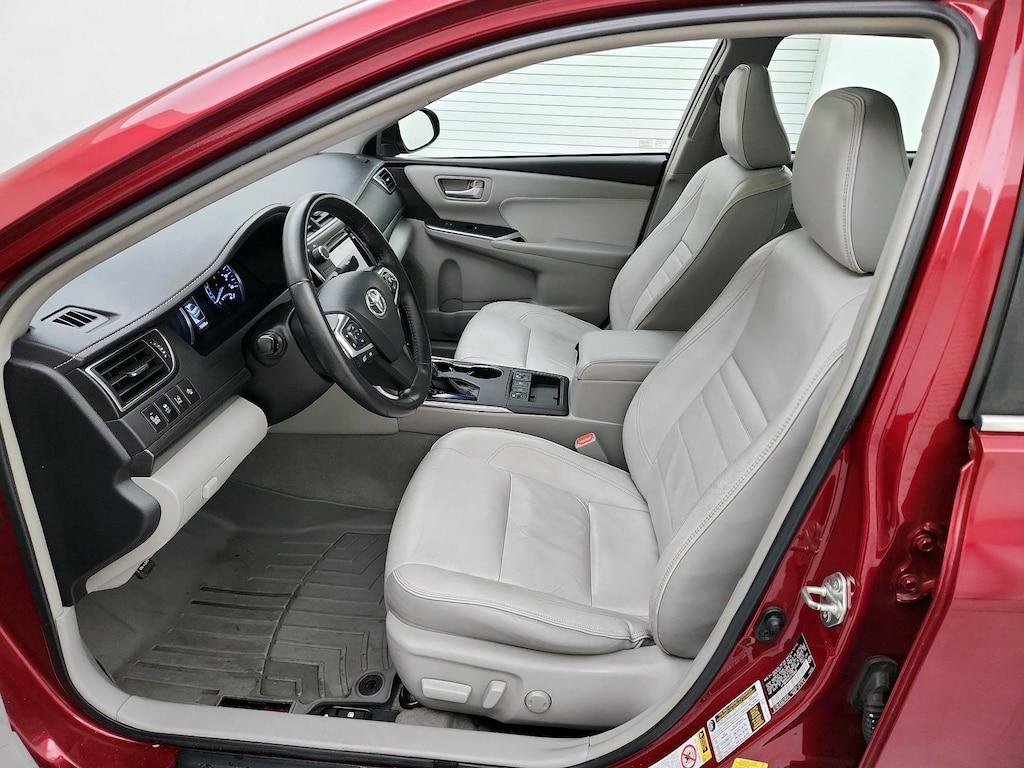 used 2015 Toyota Camry Hybrid car, priced at $15,998