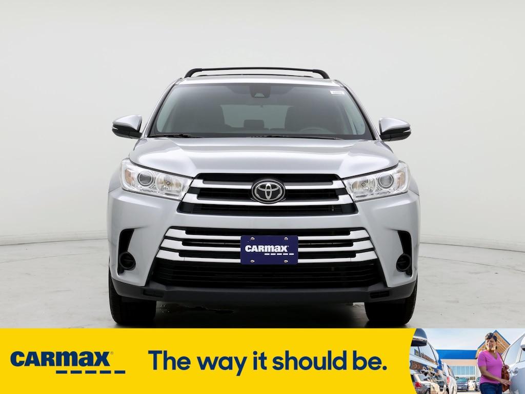 used 2019 Toyota Highlander car, priced at $25,998