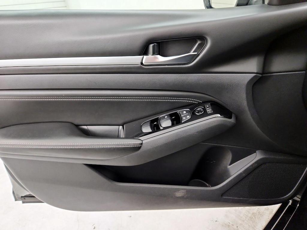 used 2021 Nissan Altima car, priced at $17,998