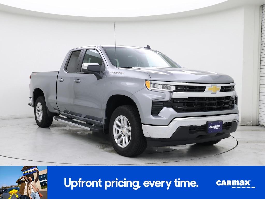 used 2025 Chevrolet Silverado 1500 car, priced at $42,998