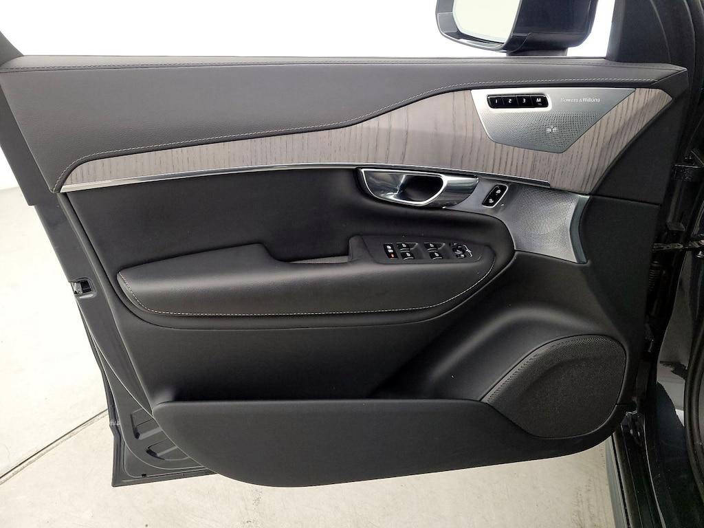 used 2021 Volvo XC90 car, priced at $40,998