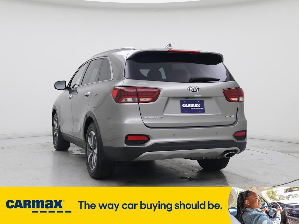 used 2019 Kia Sorento car, priced at $23,998
