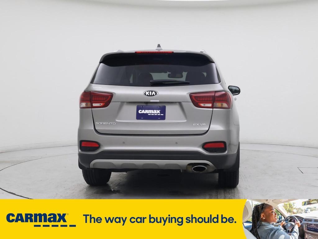 used 2019 Kia Sorento car, priced at $23,998