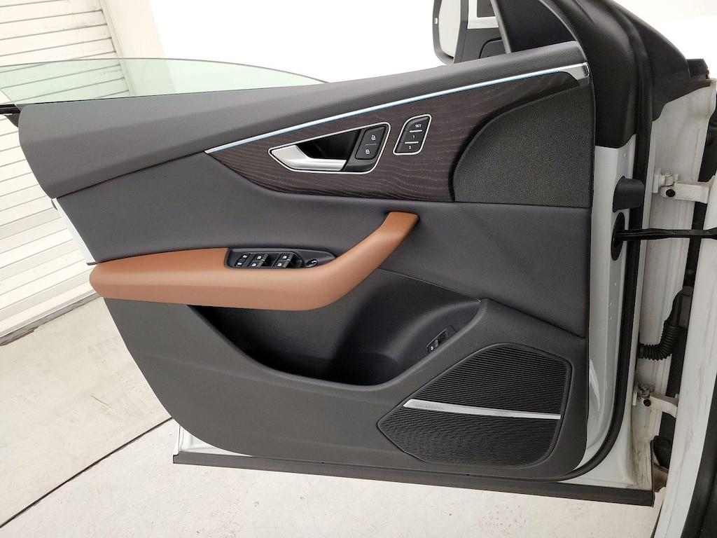 used 2022 Audi Q8 car, priced at $44,998