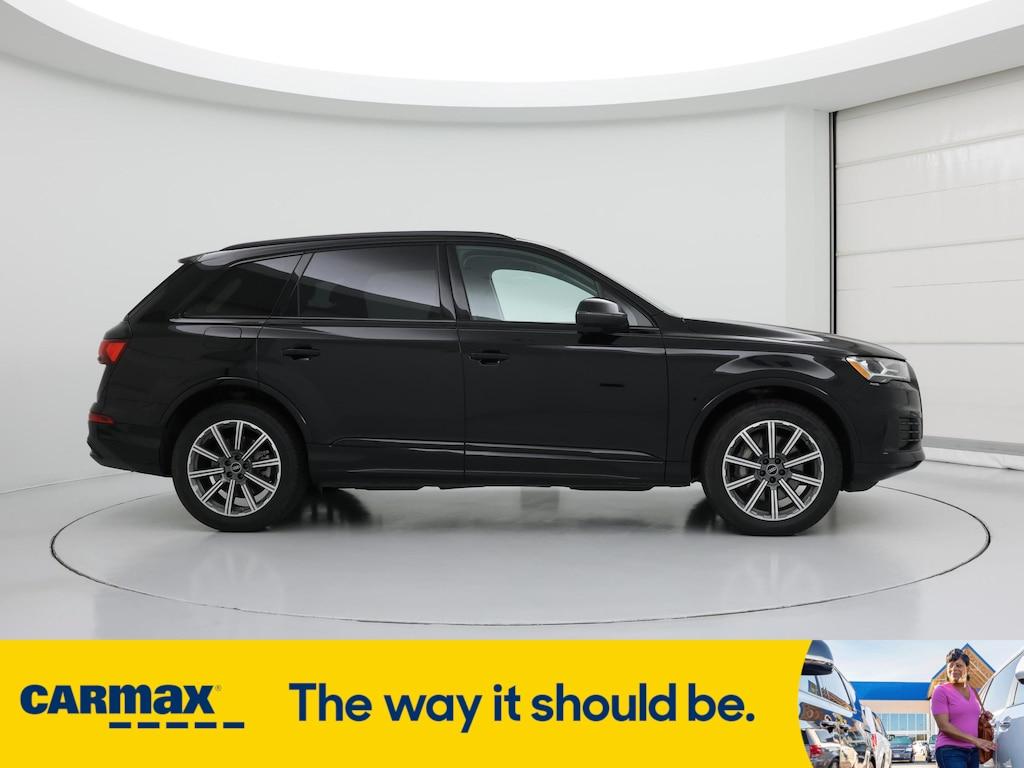 used 2022 Audi Q7 car, priced at $33,998
