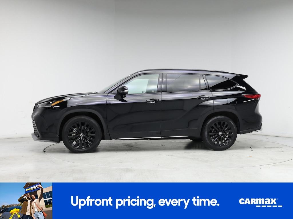 used 2023 Toyota Highlander car, priced at $40,998