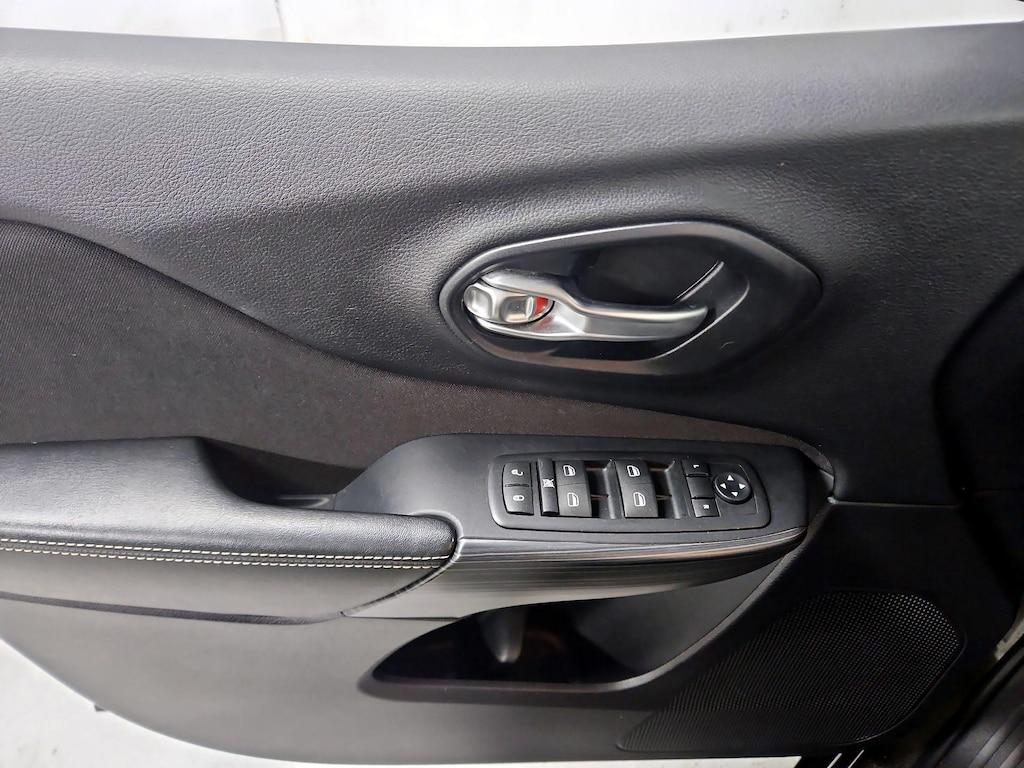 used 2016 Jeep Cherokee car, priced at $14,599