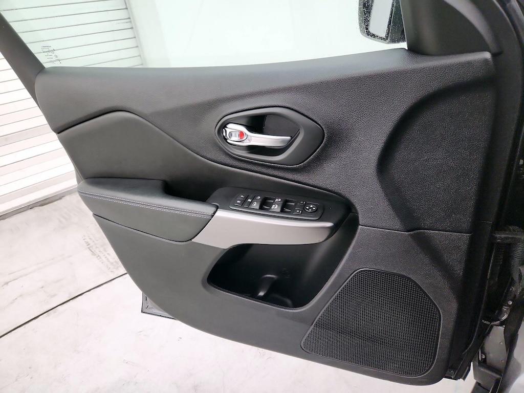 used 2020 Jeep Cherokee car, priced at $22,998