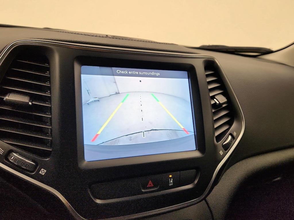 used 2022 Jeep Cherokee car, priced at $22,998