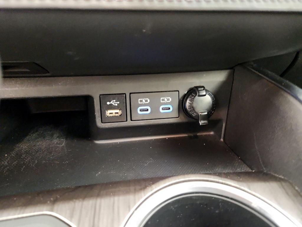 used 2022 Toyota Highlander car, priced at $41,998
