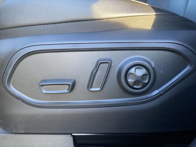 new 2025 Jeep Grand Cherokee L car, priced at $50,952
