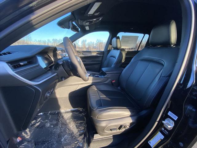 new 2025 Jeep Grand Cherokee L car, priced at $50,952