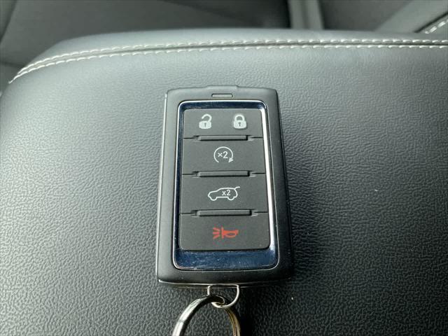 used 2025 Jeep Grand Cherokee car, priced at $39,990