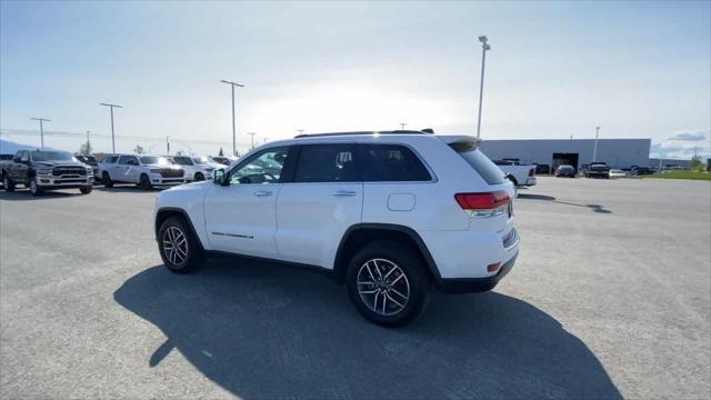 used 2022 Jeep Grand Cherokee car, priced at $28,490