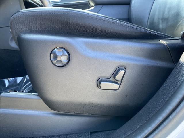 used 2022 Jeep Grand Cherokee car, priced at $28,490