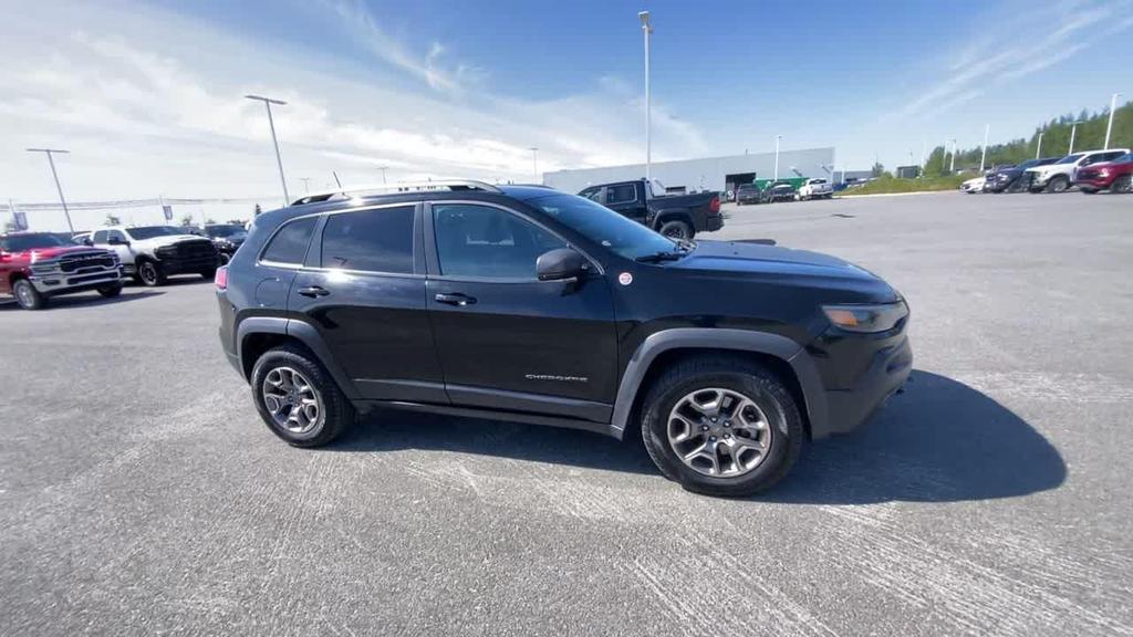 used 2020 Jeep Cherokee car, priced at $21,990