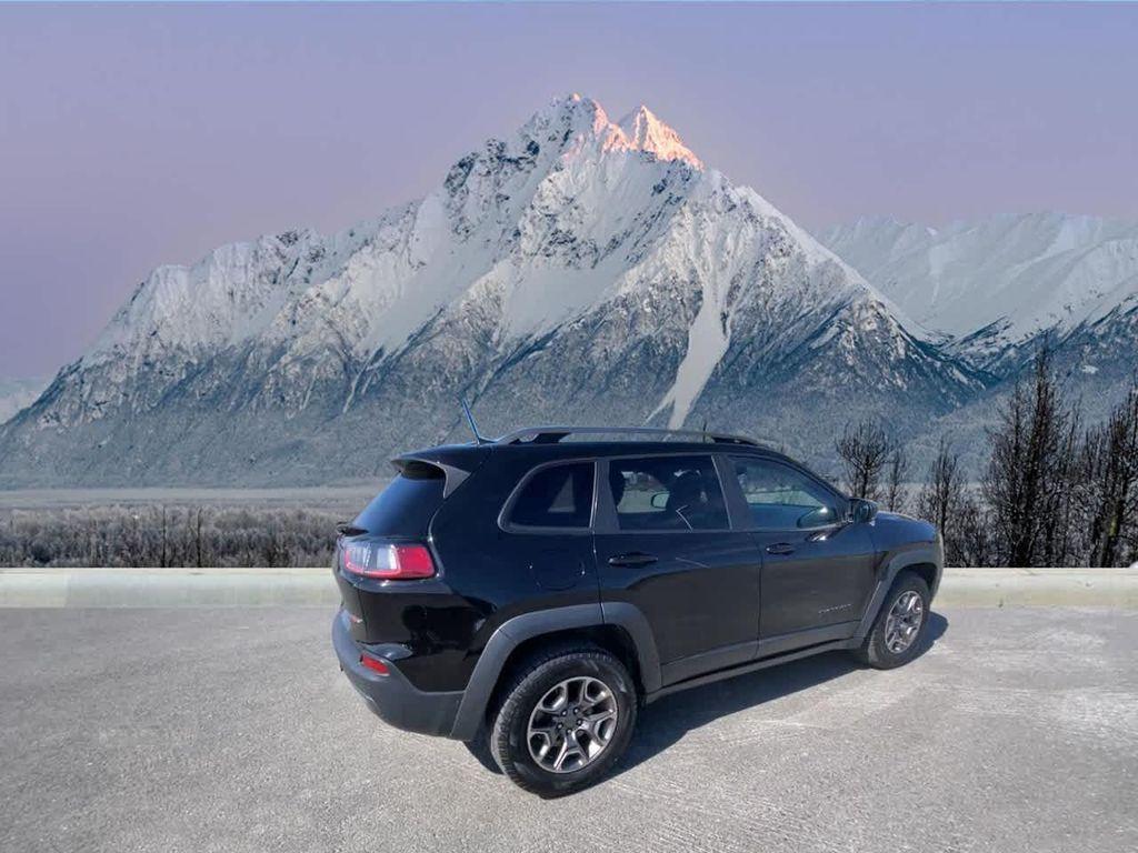 used 2020 Jeep Cherokee car, priced at $20,990