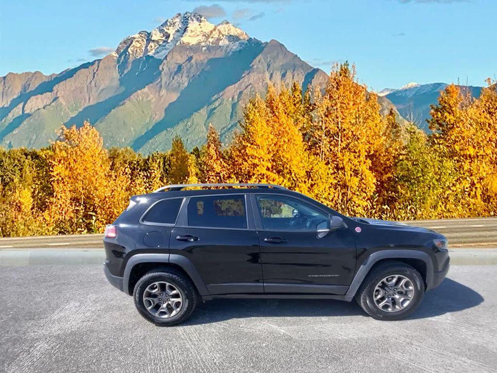 used 2020 Jeep Cherokee car, priced at $21,990