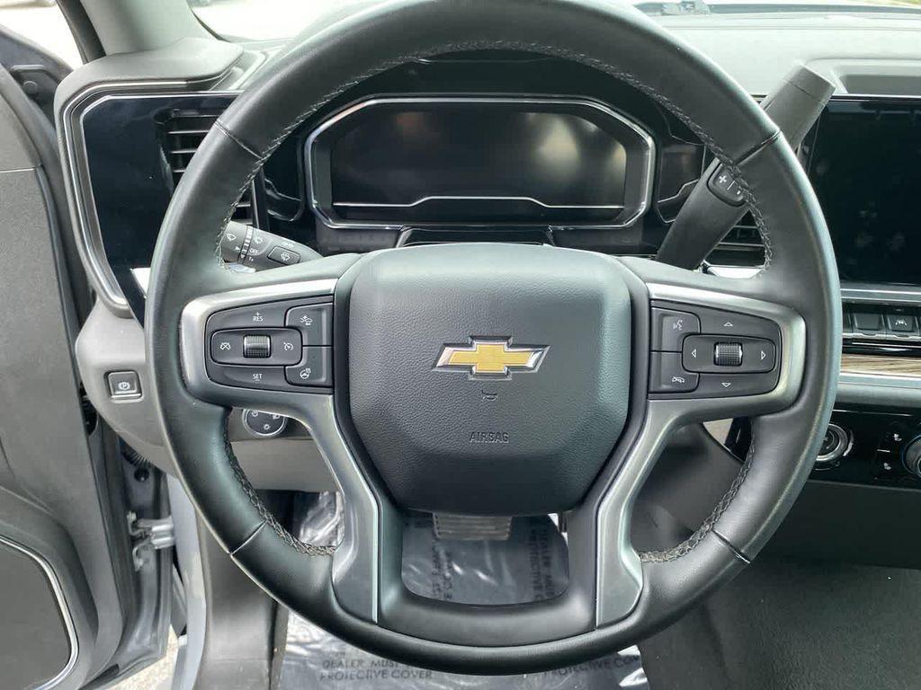used 2024 Chevrolet Silverado 1500 car, priced at $46,490