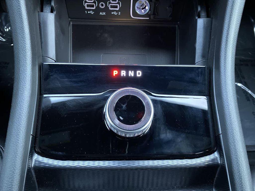 new 2025 Jeep Grand Cherokee car, priced at $43,717