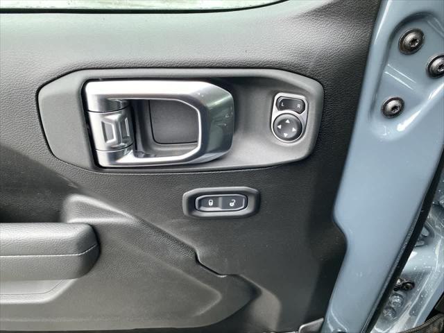 new 2025 Jeep Gladiator car, priced at $49,993