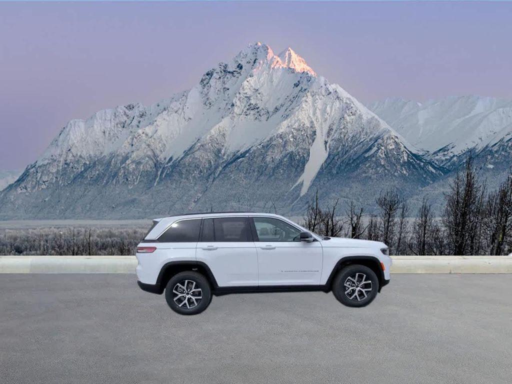 new 2025 Jeep Grand Cherokee car, priced at $46,458