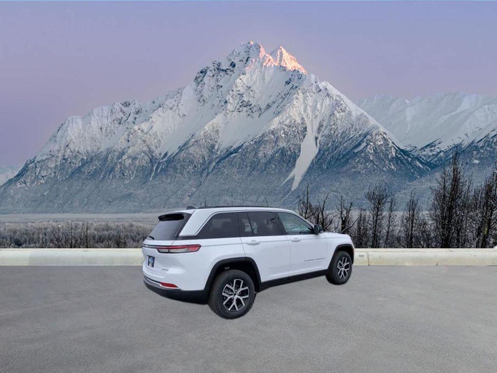 new 2025 Jeep Grand Cherokee car, priced at $46,458