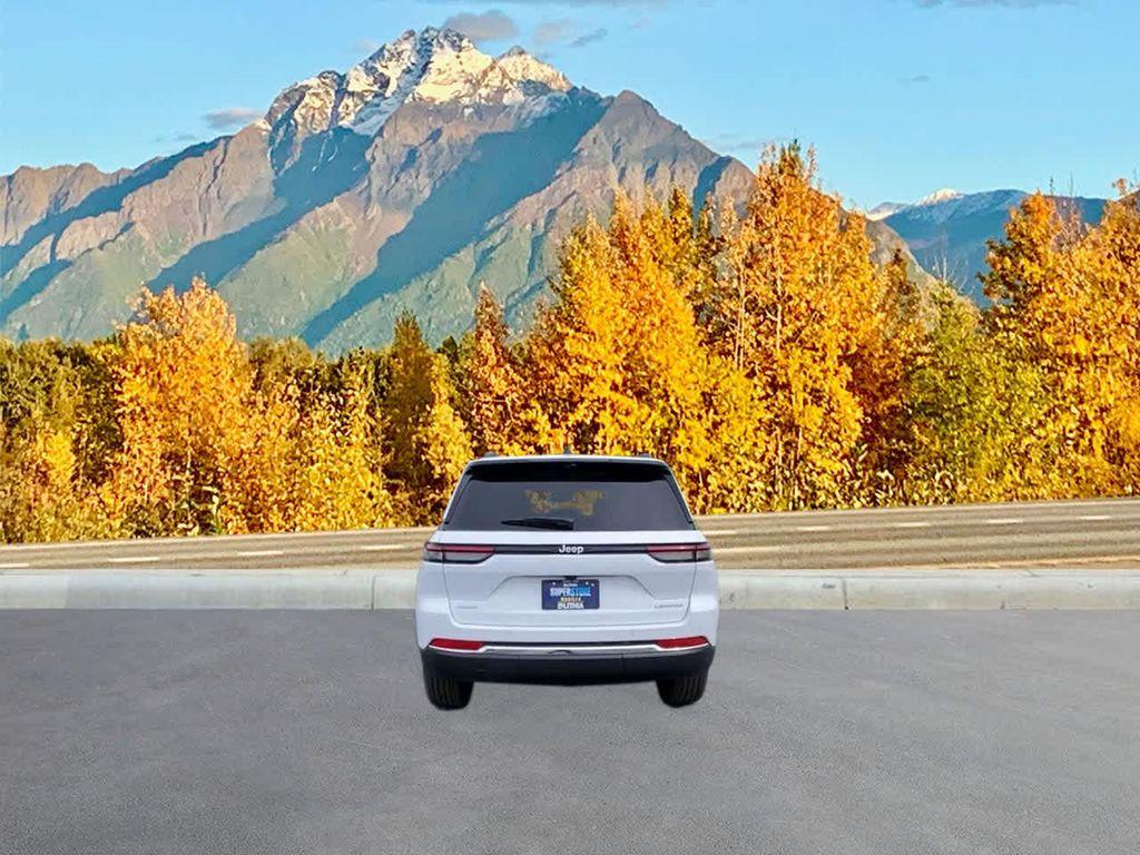 new 2025 Jeep Grand Cherokee car, priced at $46,458