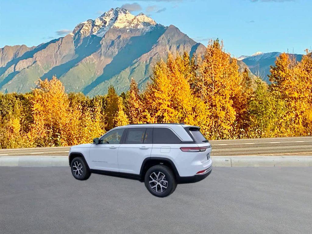 new 2025 Jeep Grand Cherokee car, priced at $46,458