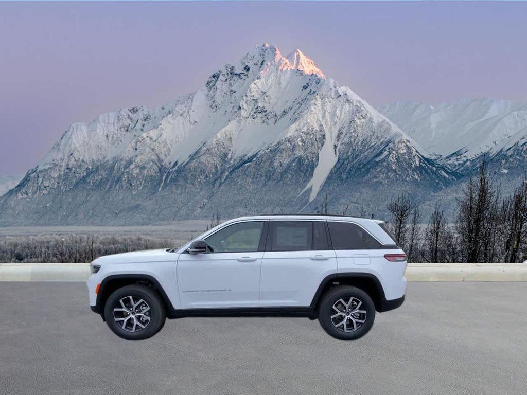 new 2025 Jeep Grand Cherokee car, priced at $46,458