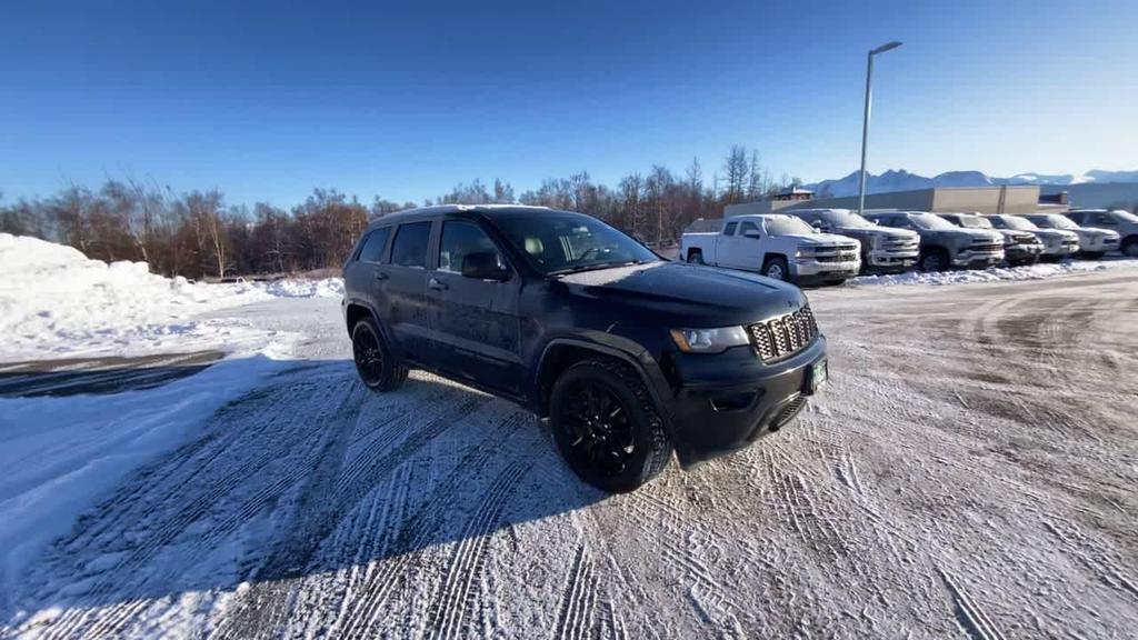 used 2020 Jeep Grand Cherokee car, priced at $22,990
