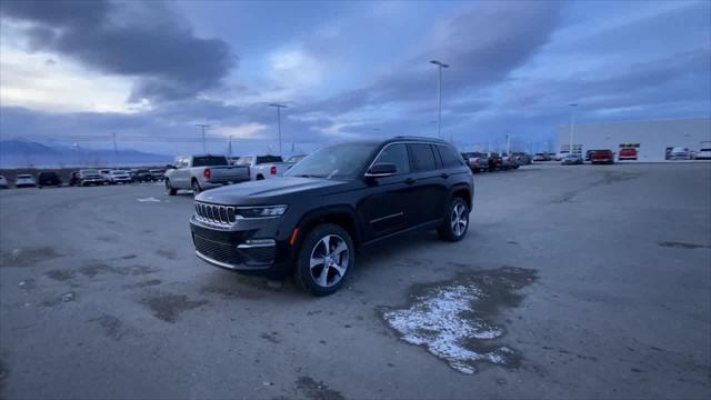 new 2024 Jeep Grand Cherokee car, priced at $45,734