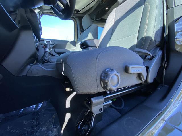 new 2025 Jeep Wrangler car, priced at $43,431