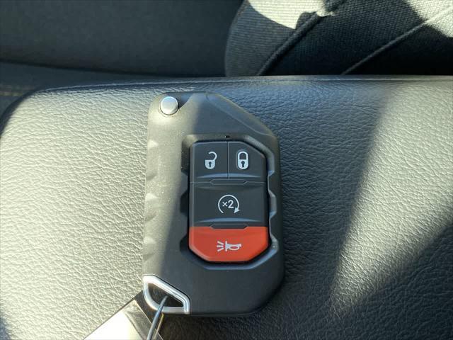 new 2025 Jeep Wrangler car, priced at $43,431
