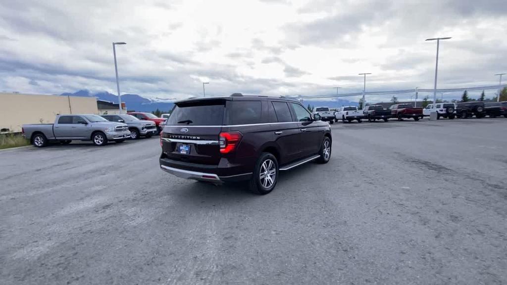 used 2023 Ford Expedition car, priced at $47,490
