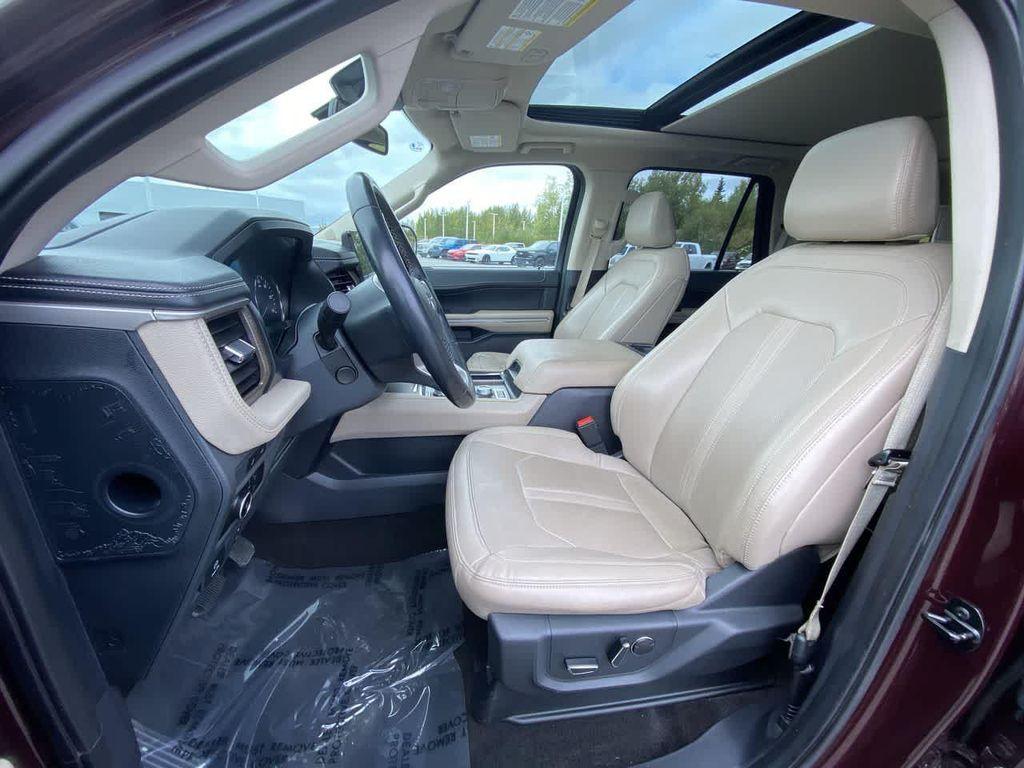used 2023 Ford Expedition car, priced at $47,490