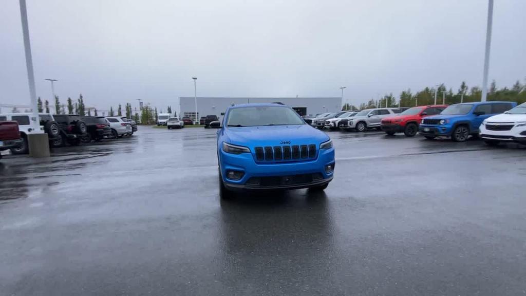used 2023 Jeep Cherokee car, priced at $23,490