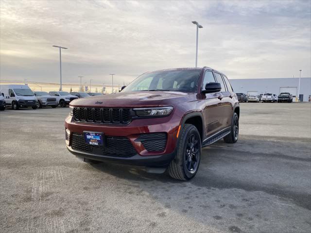 new 2025 Jeep Grand Cherokee car, priced at $47,600