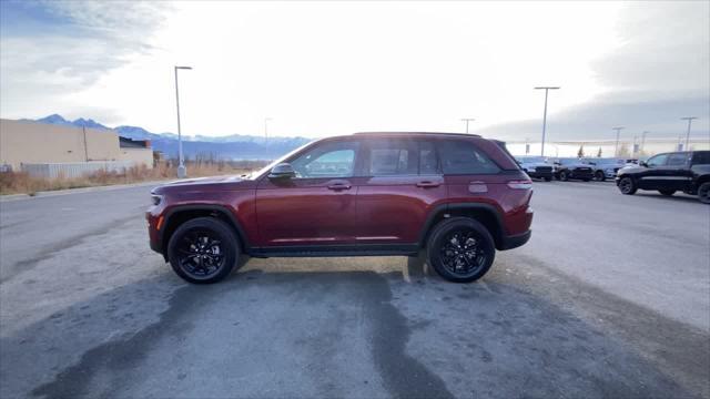 new 2025 Jeep Grand Cherokee car, priced at $47,600