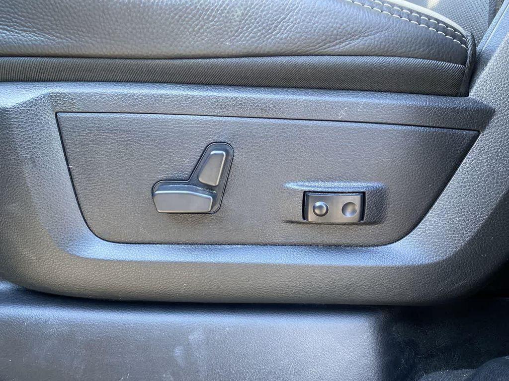 new 2025 Ram 2500 car, priced at $76,074