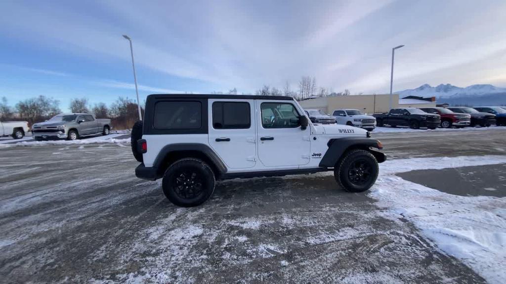 used 2021 Jeep Wrangler Unlimited car, priced at $31,490