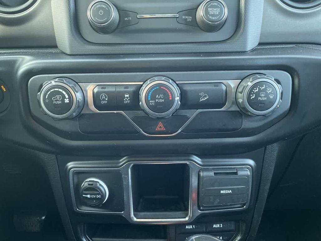 used 2021 Jeep Wrangler Unlimited car, priced at $31,490