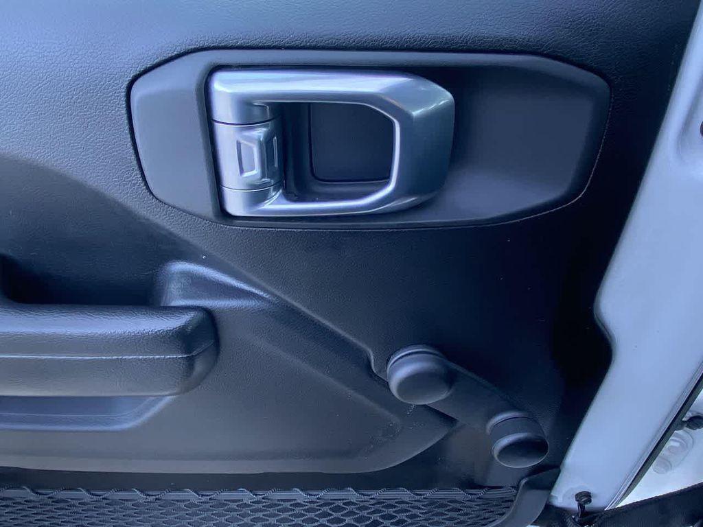 used 2021 Jeep Wrangler Unlimited car, priced at $31,490