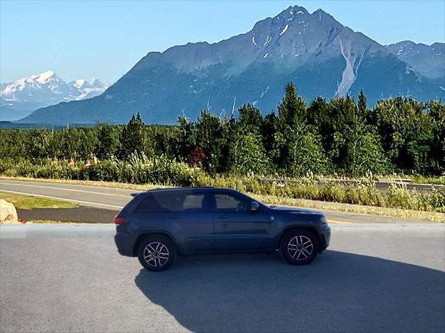 used 2021 Jeep Grand Cherokee car, priced at $28,490