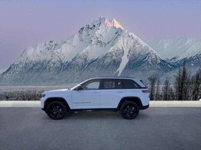 new 2025 Jeep Grand Cherokee car, priced at $44,720